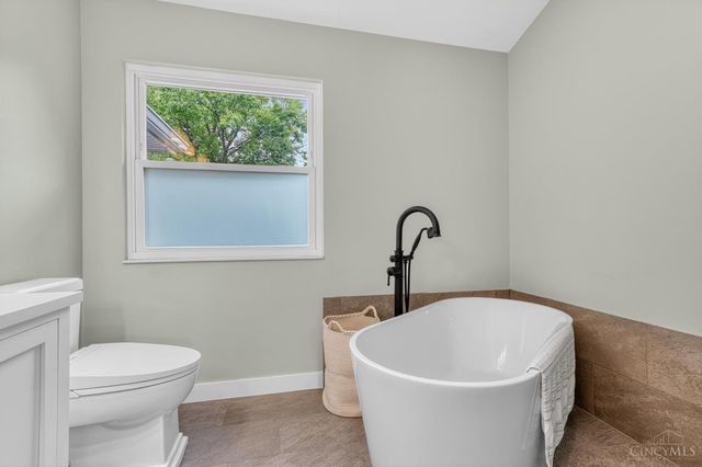 1148 Bear Grass, Hamilton Twp, OH 45039
