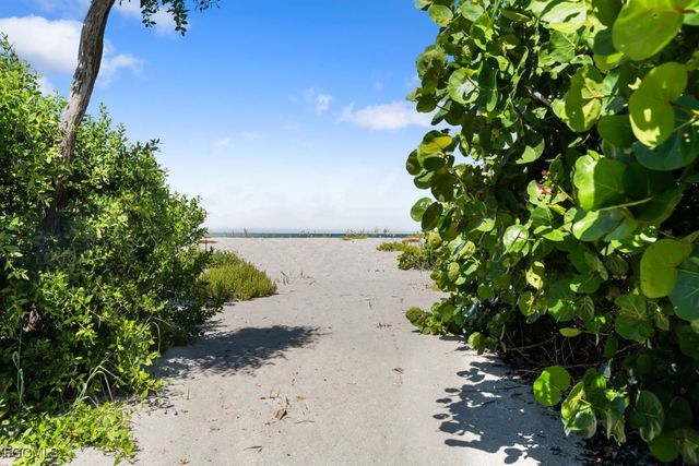 17030 Captiva DR, Captiva, FL 33924