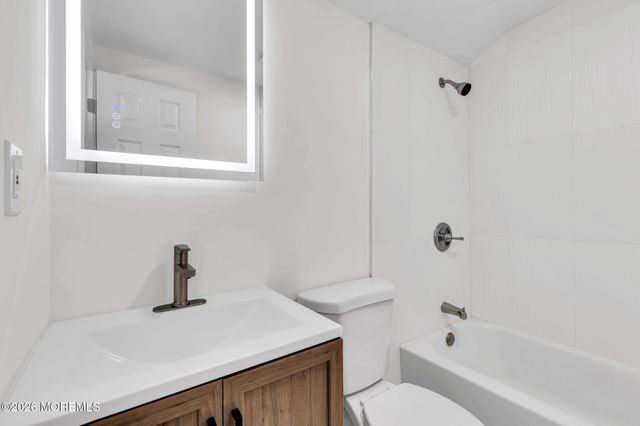 109 Throckmorton Lane, Old Bridge, NJ 08857