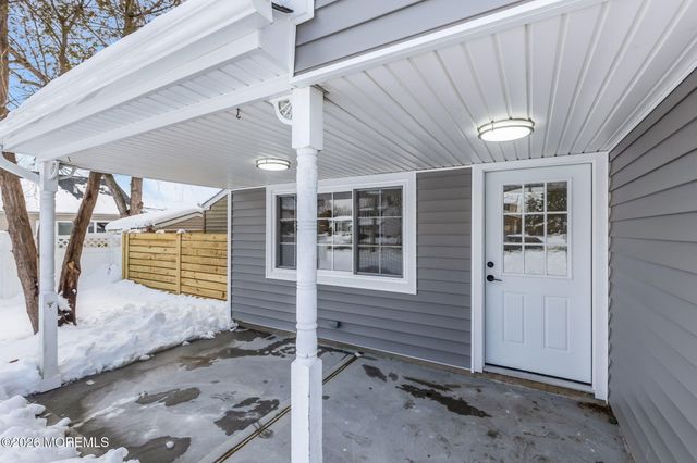 109 Throckmorton Lane, Old Bridge, NJ 08857