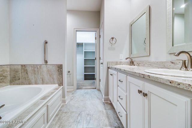 318 Benedict Drive, Lafayette, LA 70508