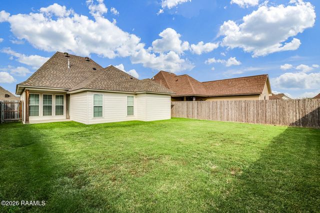 318 Benedict Drive, Lafayette, LA 70508