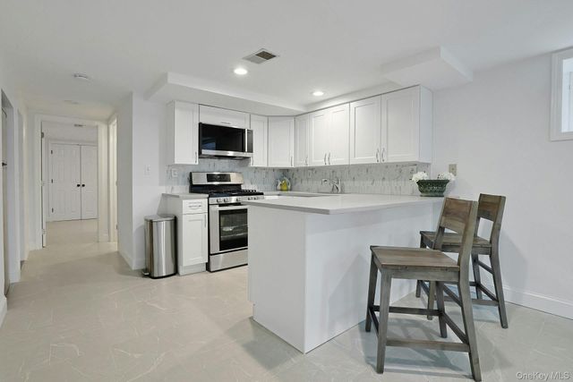 5 Prides Crossing, New City, NY 10956