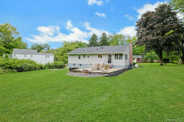 5 Prides Crossing, New City, NY 10956