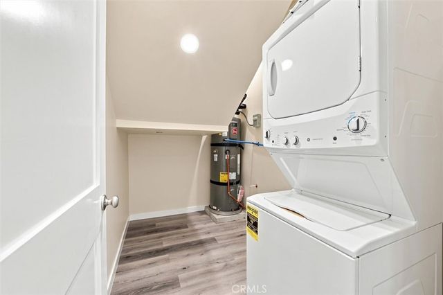 24228 Ocean Avenue, Torrance, CA 90505