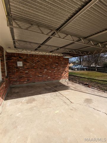 2629 OLD ORCHARD Lane, Montgomery, AL 36117