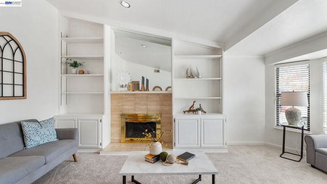 1324 Flanders Way, Livermore, CA 94550