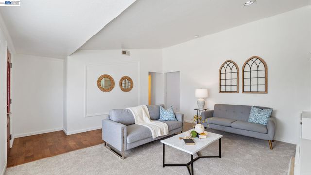 1324 Flanders Way, Livermore, CA 94550