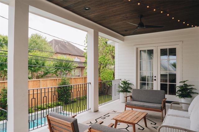 3817 Aberdeen Way, Houston, TX 77025