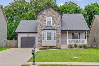654 Fox Hound Dr, Clarksville, TN 37040
