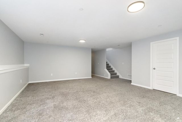 909 Bramblewood Lane, Manhattan, KS 66503