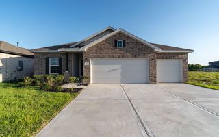646 Escondido Drive, Dayton, TX 77535