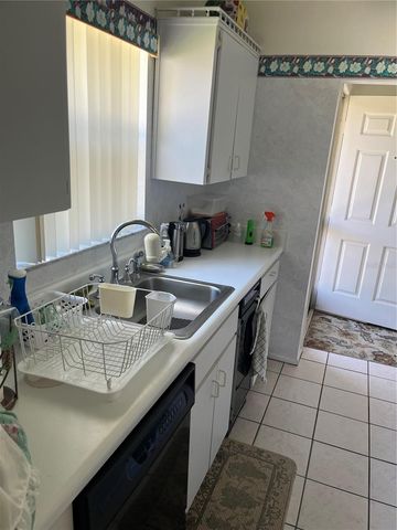 9430 NAKOMA WAY 12, Weeki Wachee, FL 34613