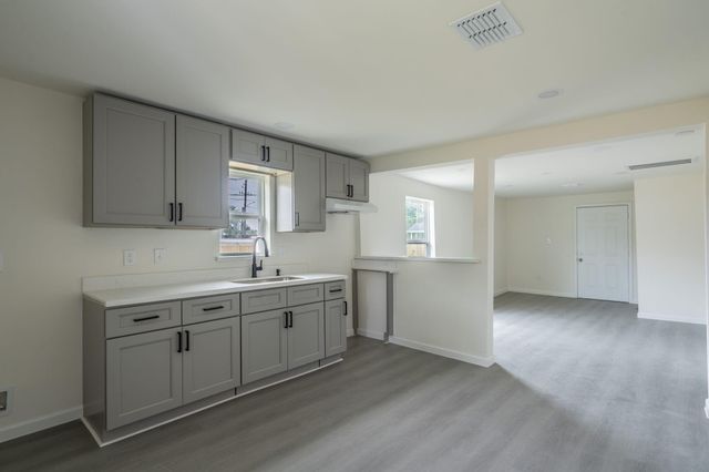 7821 Ethel Street, Houston, TX 77028