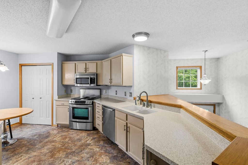 3848 Linden Avenue, White Bear Lake, MN 55110 — photo 3