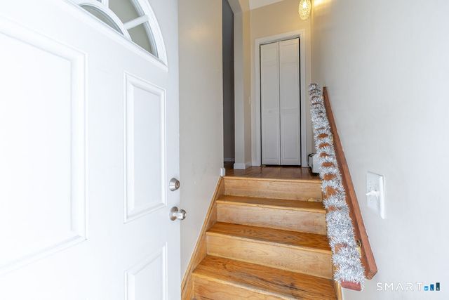 37 Central Avenue, Waterbury, CT 06702