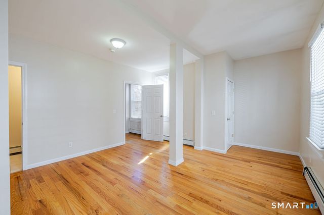 37 Central Avenue, Waterbury, CT 06702