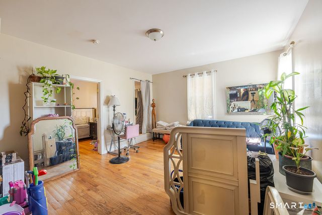 37 Central Avenue, Waterbury, CT 06702