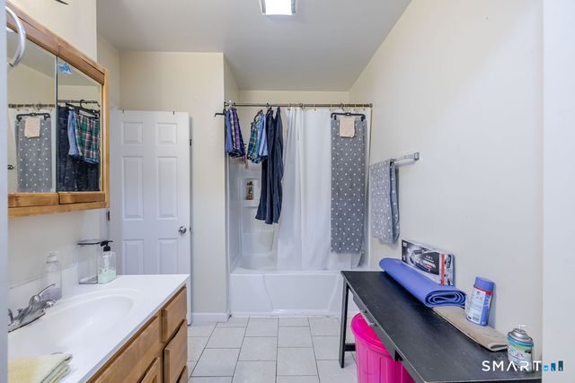 37 Central Avenue, Waterbury, CT 06702