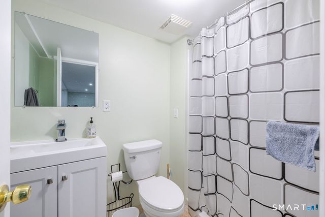 37 Central Avenue, Waterbury, CT 06702