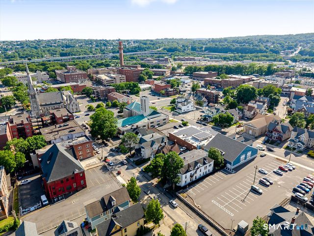 37 Central Avenue, Waterbury, CT 06702