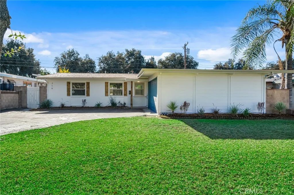 716 E Hanks, Azusa, CA 91702