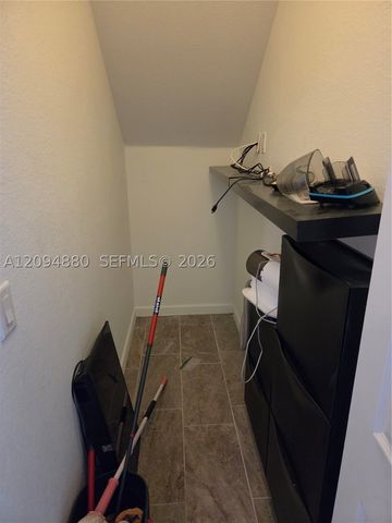 25225 SW 118th Ave 25225, Homestead, FL 33032