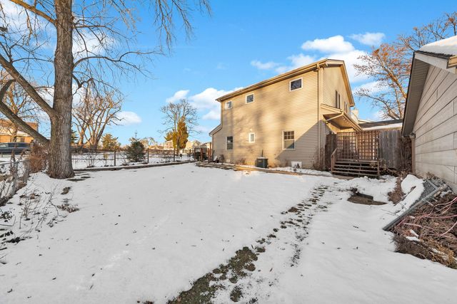 3505 Linneman Street, Glenview, IL 60025