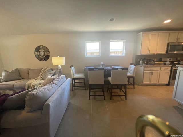 13047 Salt Fork, San Antonio, TX 78253