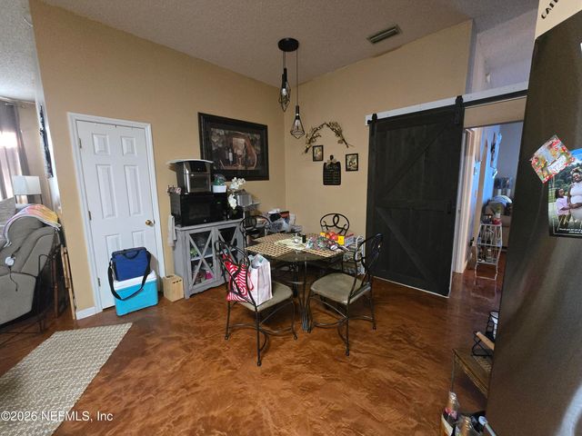 5534 CASAVEDRA Court, Jacksonville, FL 32244