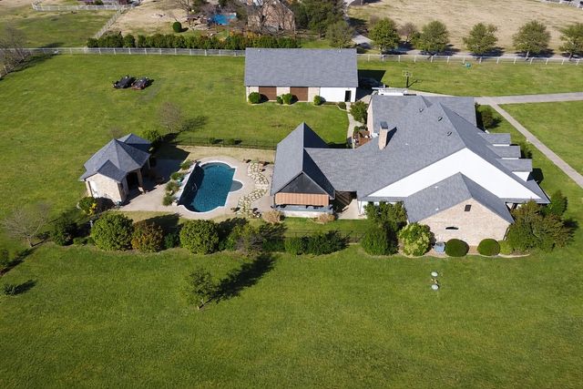 992 Anna Cade Road, Rockwall, TX 75087