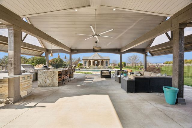 992 Anna Cade Road, Rockwall, TX 75087