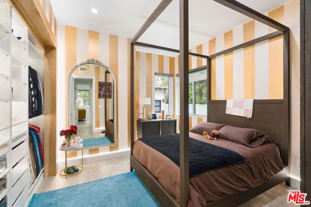 4203 Berryman Avenue, Culver City, CA 90066