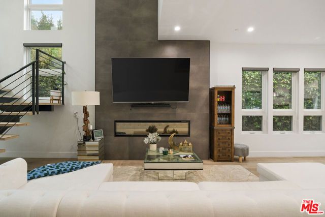 4203 Berryman Avenue, Culver City, CA 90066