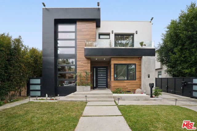 4203 Berryman Avenue, Culver City, CA 90066