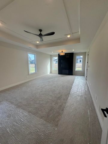 5316 BUTTERCUP DR, Columbia, MO 65203