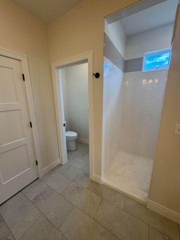5316 BUTTERCUP DR, Columbia, MO 65203