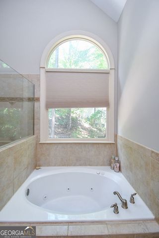 173 Indian Oak Drive, Waleska, GA 30183