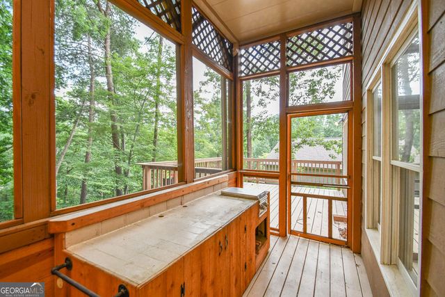 173 Indian Oak Drive, Waleska, GA 30183