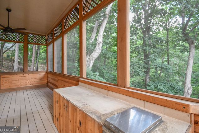 173 Indian Oak Drive, Waleska, GA 30183