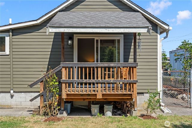 7538 Terrill Road, Blaine, WA 98230