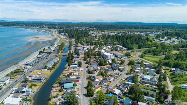 7538 Terrill Road, Blaine, WA 98230