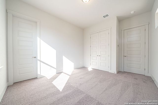 124 Allen Ave, Castroville, TX 78009