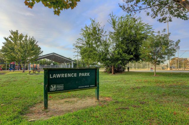 5311 Kiam Street B, Houston, TX 77007