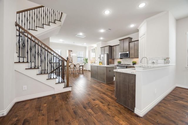 5311 Kiam Street B, Houston, TX 77007