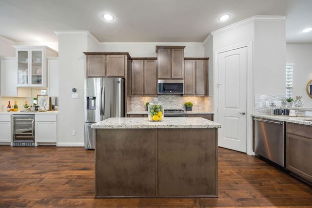 5311 Kiam Street B, Houston, TX 77007