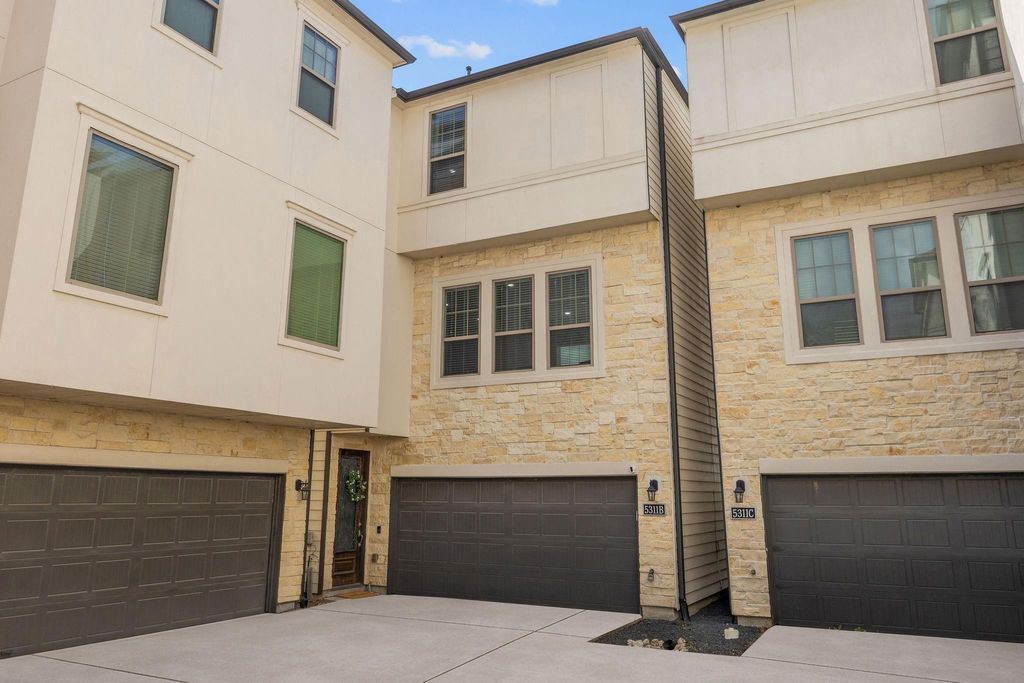 5311 Kiam Street B, Houston, TX 77007