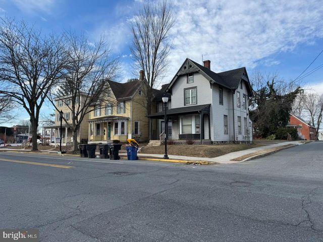 102 S GOVERNORS AVE, Dover, DE 19904