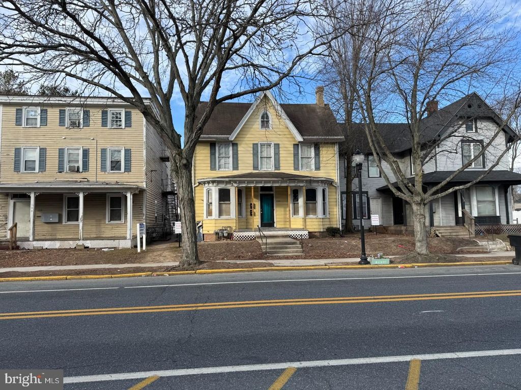 102 S GOVERNORS AVE, Dover, DE 19904