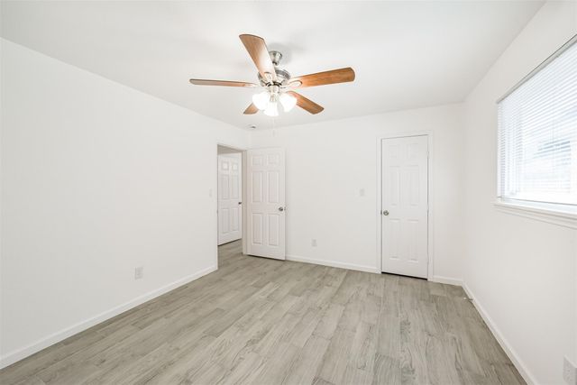 6207 Briar Glade Drive, Houston, TX 77072